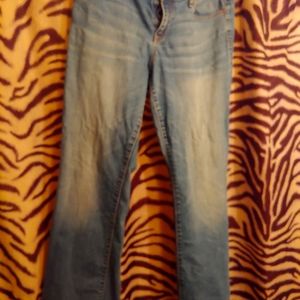 Women's jeans